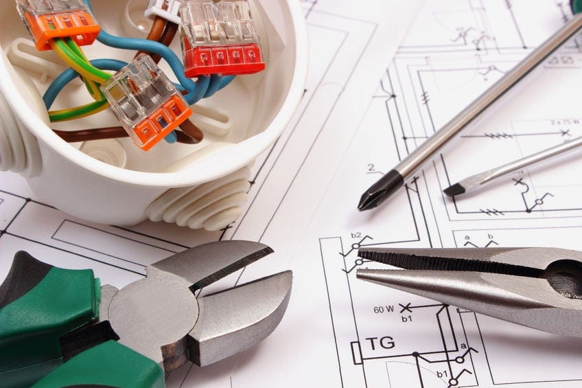 Great electrical engineering courses in London